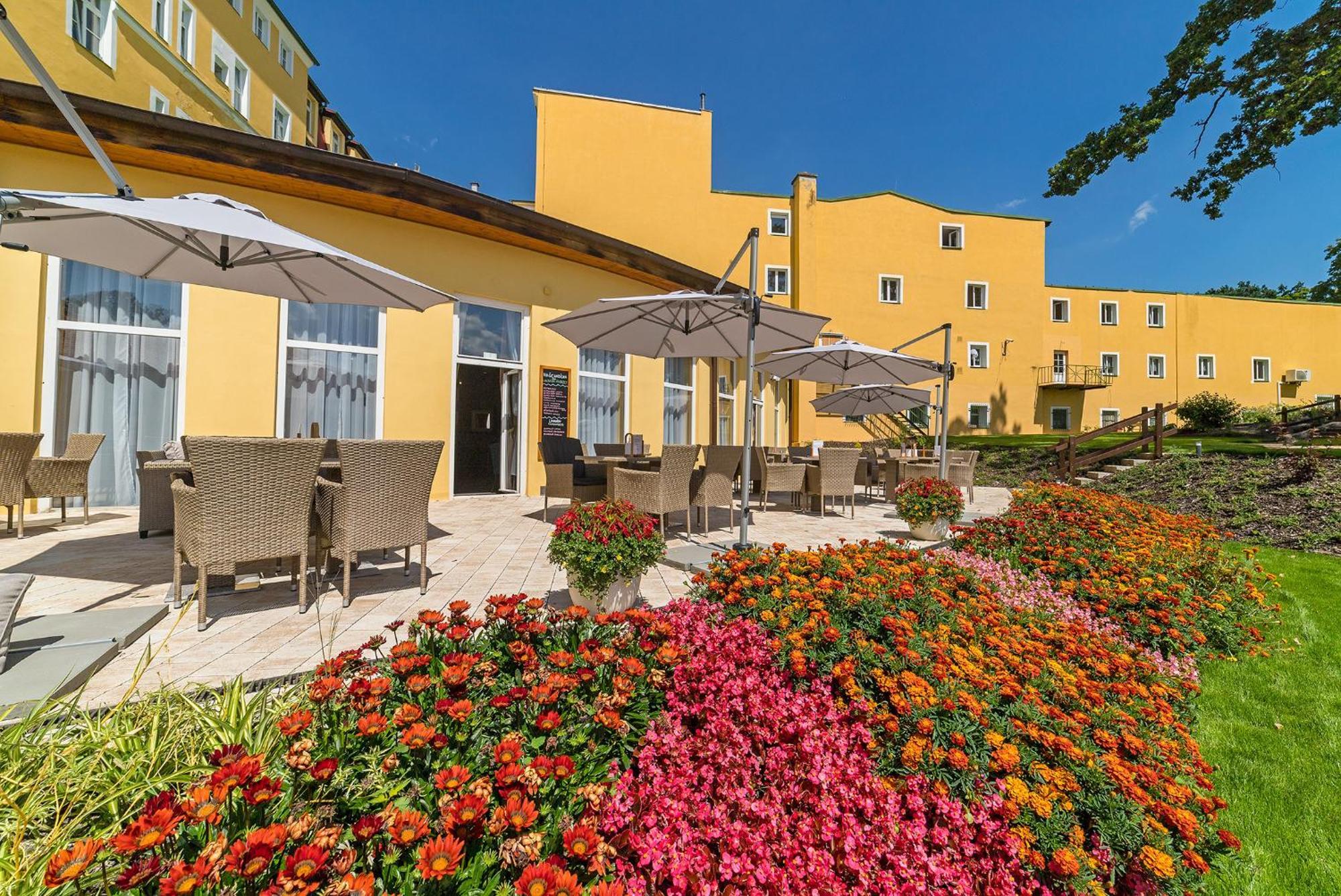 Spa Resort Pawlik-Aquaforum Františkovy Lázně Eksteriør billede