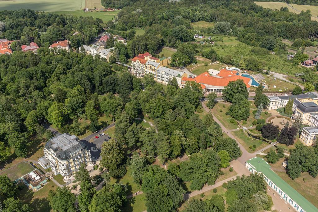 Spa Resort Pawlik-Aquaforum Františkovy Lázně Eksteriør billede
