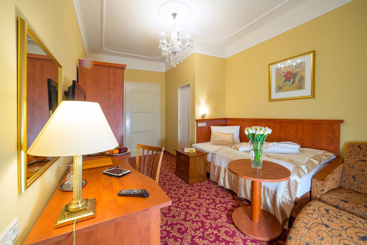 Spa Resort Pawlik-Aquaforum Františkovy Lázně Eksteriør billede