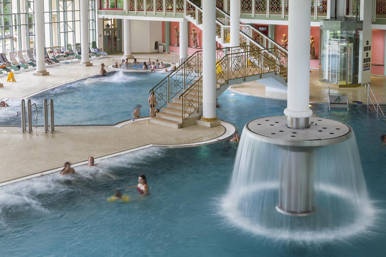 Spa Resort Pawlik-Aquaforum Františkovy Lázně Eksteriør billede